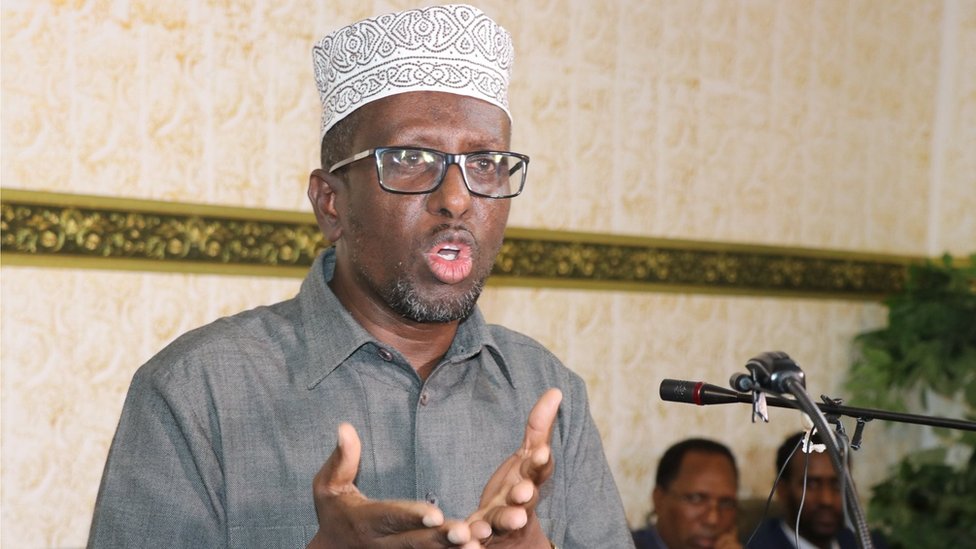 Sharif Sheikh Ahmed at a press conference in Mogadishu, addressing the media about the arrest of seven journalists and calling out the government for suppressing freedom of expression.