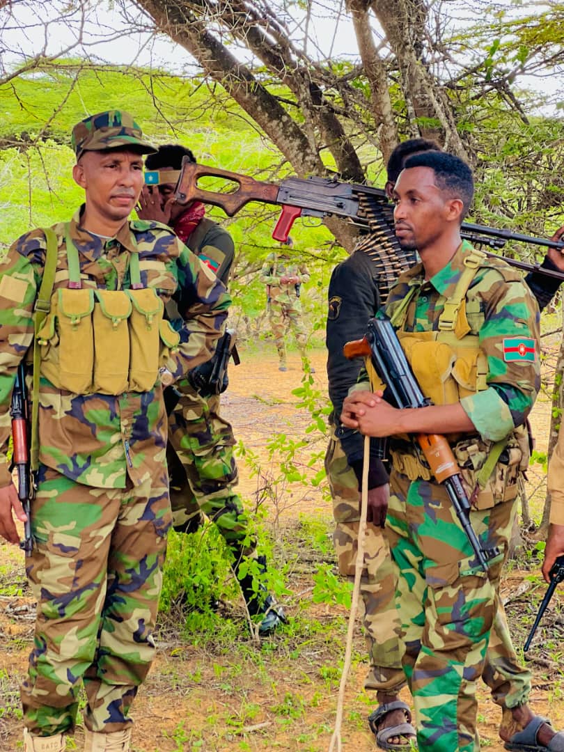 Somali National Army and South West State Darawiish forces preparing for an operation against Al-Shabaab near Baraawe.