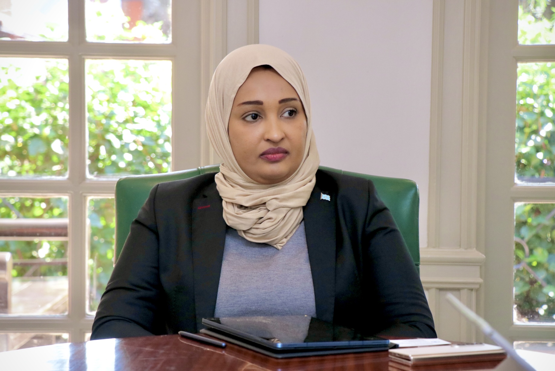 Somalia’s Minister of Women and Human Rights, Khadiija Mohamed Al Makhzoumi, attending an official meeting on child welfare and civil registration.